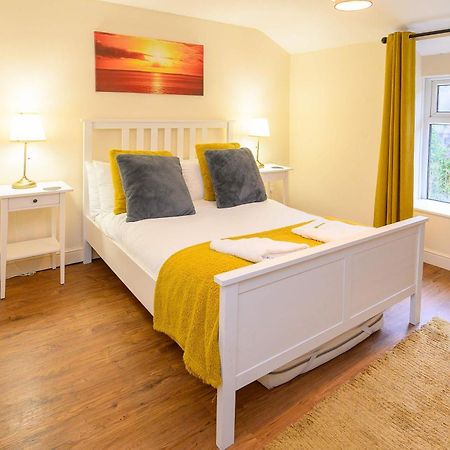 Llareggub Amazing House In Afan Forest With Breath-Taking Views By Staystaycations Port Talbot Zewnętrze zdjęcie