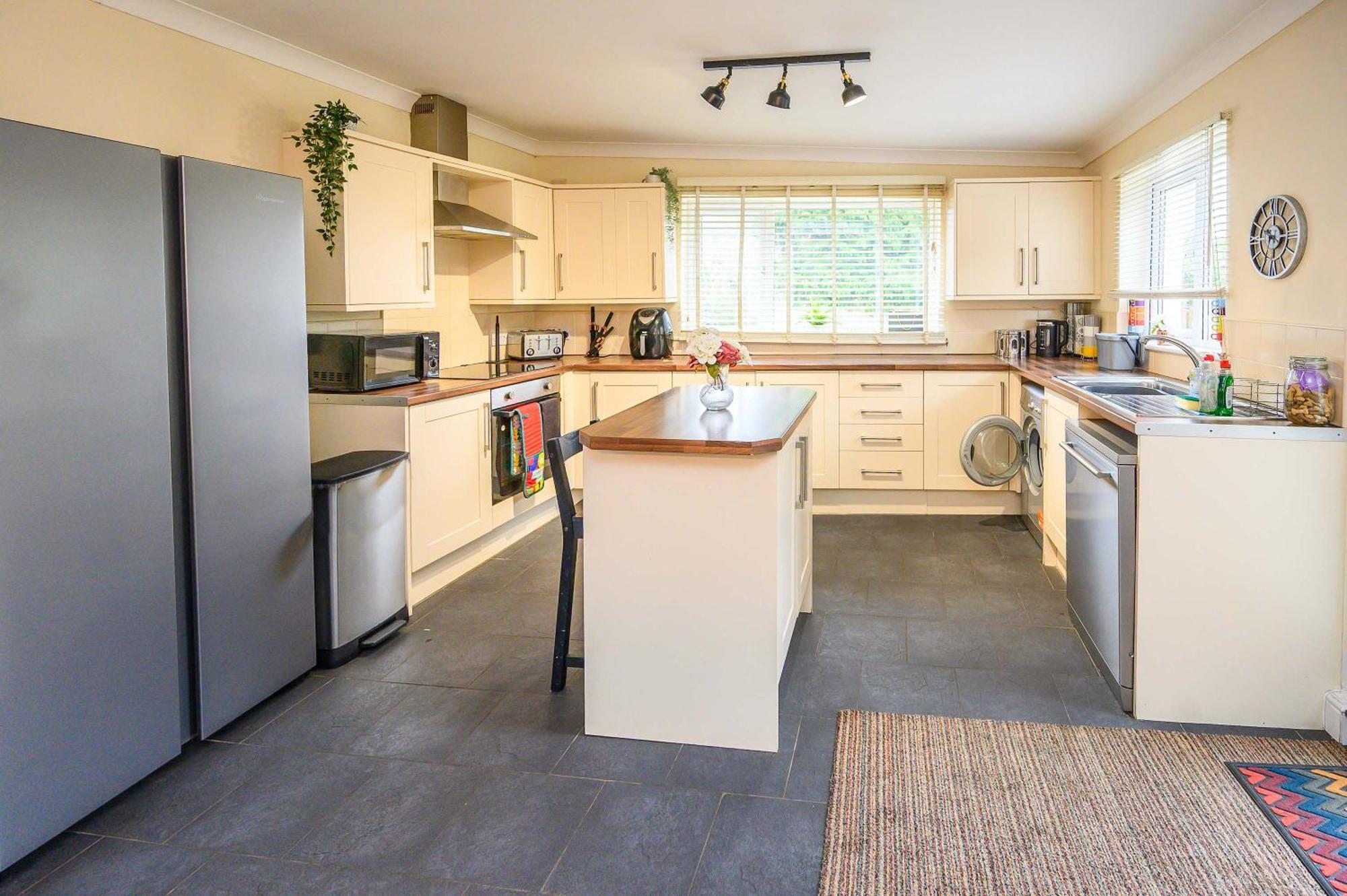 Llareggub Amazing House In Afan Forest With Breath-Taking Views By Staystaycations Port Talbot Zewnętrze zdjęcie