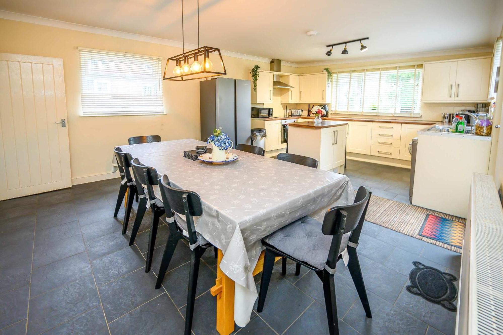 Llareggub Amazing House In Afan Forest With Breath-Taking Views By Staystaycations Port Talbot Zewnętrze zdjęcie
